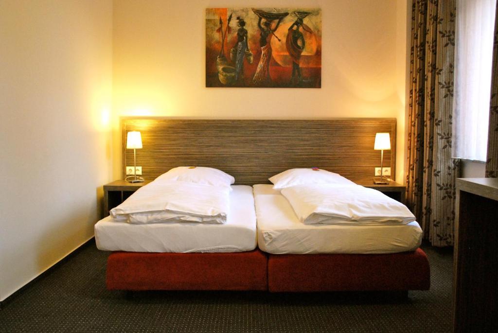 Hotel Dietrichsdorfer Hof Kiel Oda fotoğraf
