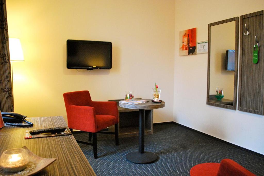 Hotel Dietrichsdorfer Hof Kiel Oda fotoğraf
